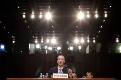 ފޭސްބުކްގެ ޗެއާމަންގެ މަގާމުން ޒަކަބާގް ދުރުކުރުމަށް މަސައްކަތް ފަށައިފި