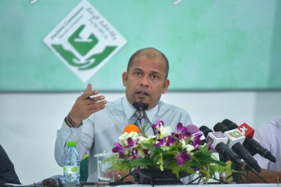 އީސީގެ ނަމުގައި ކުރީގެ މުވައްޒަފުންނަށް ދަނީ ބިރު ދައްކަމުން: އީސީ
