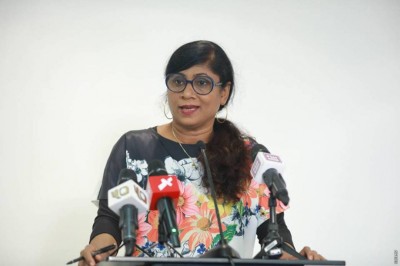 އިބޫ ސަރުކާރުގެ ބަޖެޓު މާދަމާ ފިނޭންސަށް ހުށަހަޅަނީ