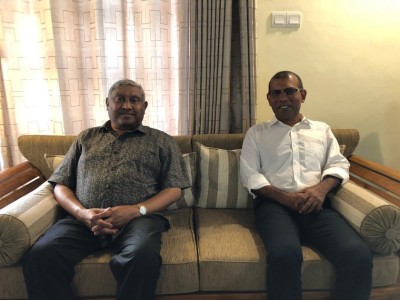 އިލިޔާސް އިބްރާހީމް އަށް ތައުރީފު ކުރެއްވުމުން ސަޕޯޓަރުންގެ ފާޑުކިޔުން ނަޝީދަށް