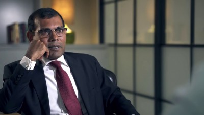 ރައީސް ޔާމީން ހައްޔަރު ކުރި ކަމަށް ބުނެ ނަޝީދުގެ މައްޗަށް ކުރި ދައުވާ އަނބުރާ ފޮނުވާލައިފި