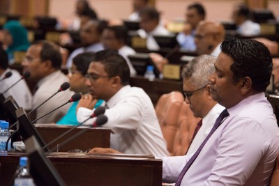 ގިނަ ދުވަސްތަކަކަށް ފަހު މަޖިލީހުގެ ޖަލްސާއެއްގެ އަސްލު ސިފަ ފެނިއްޖެ!