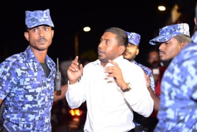 މާސްކް ބަހަން ހުއްޓައި މަހްލޫފު ހައްޔަރު ކުރީ ގާނޫނާ ހިލާފަށް: ހައިކޯޓު