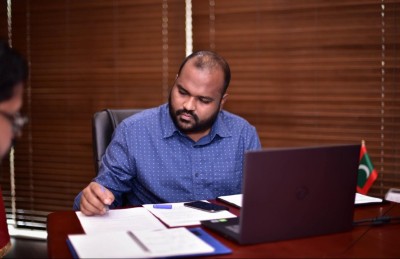 މިއީ ޓޫރިސްޓުންގެ އަތުން ޓެކްސް ނަގަންވީ ވަގުތެއް ނޫން: އަލީ ވަހީދު