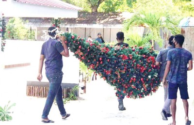 މާފުށި: މިލިއަން ޑޮލަރުގެ ޓޫރިޒަމާ އެކު ދިރިއުޅުން ފުނޑިއްޖެ!