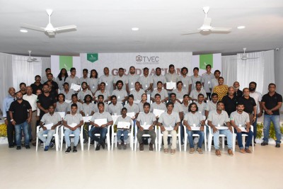 ޓިވެކުން 44 ދަރިވަރުން ދަސްވެނިވެއްޖެ