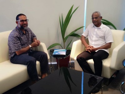 އިމްރާން އިބޫއާ ބައްދަލު ކުރައްވައިފި