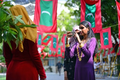 ގަައުމު ދެކެ ލޯބިވާން ދަރިންނަށް ދަަސްކޮށްދޭން ޖެހިފައި!