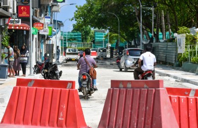 އަމީނީމަގުގައި ތާރު އެޅުން: ތިން މަސް މަސްވެއްޖެ، އެންމެ ތާރުކޮޅެއް ވެސް ނެތް!