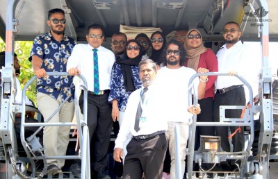އައްޑޫގެ މަގުތަކުގައި ތާރު އަޅަން ފަށައިފި