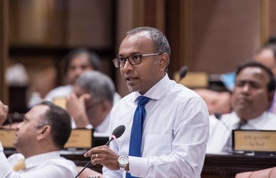 ގާނޫނުއަސާސީ އިސްލާހުނުކޮށް ނުވަ ކަމަކާއެކު އިންތިގާލީ ގާނޫނެއް ހަދަން ހުށަހަޅައިފި