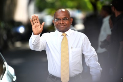 ޝާހިދު 25 އަހަރަށް ފަހު މަޖިލީހުގެ ސިޔާސީ ހަޔާތް ނިންމަވާލައްވައިފި