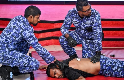 ފުލުހުން ފުރަތަމަ ޓޭޒާ ޖަހާނީ އަމިއްލަ ގަޔަށް!