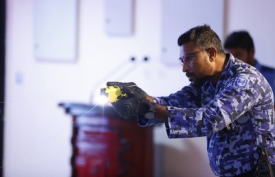 ފުލުހުން ފުރަތަމަ ޓޭޒާ ޖަހާނީ އަމިއްލަ ގަޔަށް!