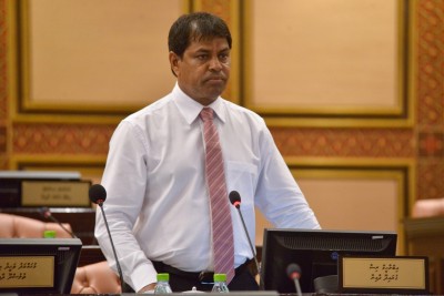 ޖޭއެސްސީގެ މެންބަރުކަމުން ރިޒާ ވަކިކޮށްފި