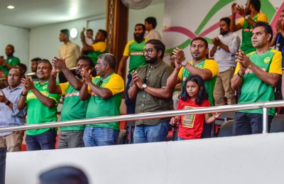 ކްލަބްތަކަށް އާމްދަނީ ލިބޭނެ ގޮތެއް ހޯދަންޖެހޭ: މަހުލޫފް