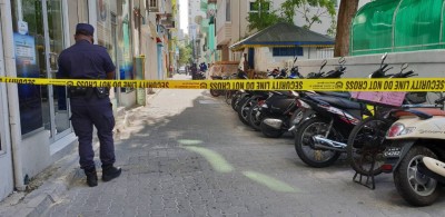 ތޫނު އެއްޗަކުން ހަމަލާދީ މީހަކު ޒަހަމްކޮށްލައިފި