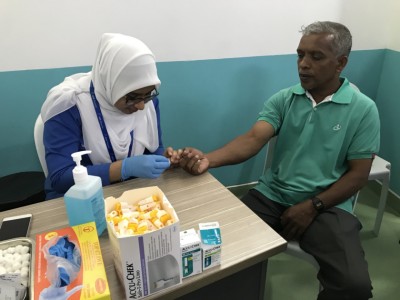 ހަކުރުބަލީގެ ދުވަހާ ގުޅިގެން އޭޑީކޭއިން ހެލްތްސް ސްކްރީނިން ޕްރޮގްރާމެއް ކުރިއަށް ގެންގޮސްފި