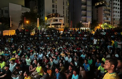 އުރީދޫން ސިޓީ ކައުންސިލާ އެކު ހެދި އާޓިފިޝަލް ބީޗް ފޭން ޒޯން ފުރިބާރުވެފައި
