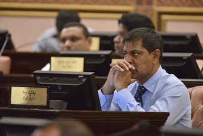 ރިޒާގެ އިތުބާރު ނެތް ކަމުގެ މައްސަލަ ހޯމަ ދުވަހަށް ތާވަލްކޮށްފި
