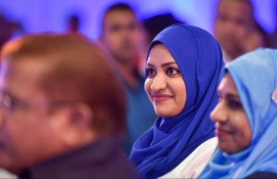 ނަހުލާ ކޮމެޓީ އަށް ހާޒިރު ނުކުރެވޭތީ މެމްބަރުން ރަތަށް!