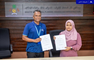ފިނޭ އަދި މުލީގެ ބަނދަރު ހެދުމުގެ މަޝްރޫއު އެމްޓީސީސީއާ ހަވާލުކޮށްފި