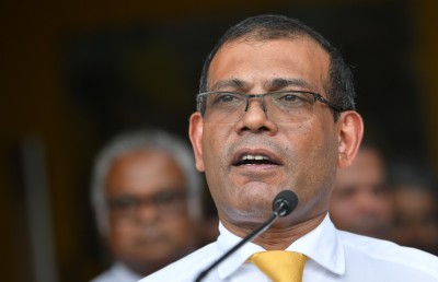 ނަޝީދު، ޕްރައިމަރީގައި ވާދަކުރައްވަން ނިންމަވައިފި، ކެމްޕެއިން ފެށުން ތިނަދޫގައި