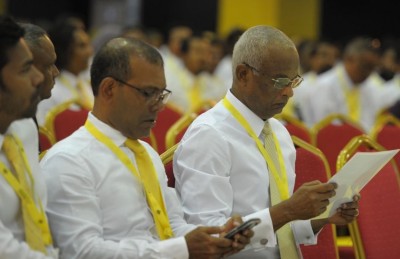 އެމްޑީޕީގެ ޕްރައިމަރީ: ދެ ރައީސުންގެ ހަގީގީ ފައިޓް!