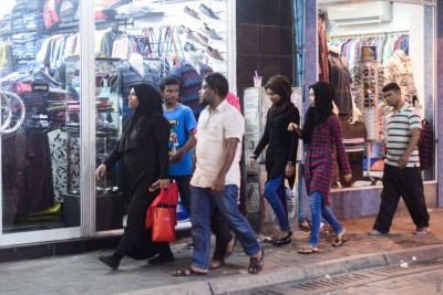 24 ގަޑިއިރު ފިހާރަތައް ހުޅުވުމަށް އާންމުންގެ ހިޔާލު ހޯދަނީ