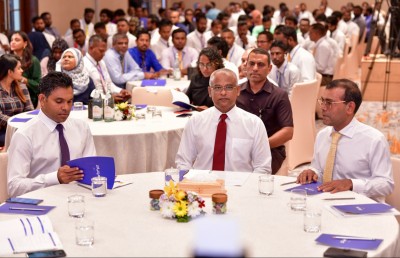 ކައުންސިލަރުންގެ ބާރުތަކެއް ހަނިކޮށް، ގާނޫނީ ހައްލެއް