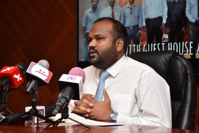 ޓޫރިޒަމް މިނިސްޓްރީއަށް ސިޔާސީ ނުފޫޒެއް ނުވަންނާނެ: އަލީ ވަހީދު
