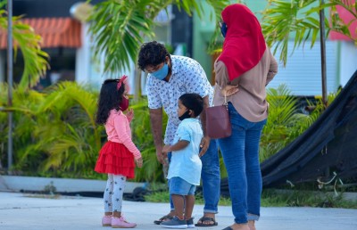 އަލަށް އުފަންވާ ކުދިން ހަފުތާއެއްގެ ތެރޭގައި ރަޖިސްޓަރީ ނުކޮށްފި ނަމަ 10،000ރ. ގެ ޖޫރިމަނާއެއް