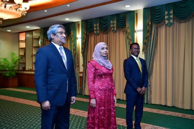 ސްޓޭޓް މިނިސްޓަރު ކަމަށް ތިން ބޭފުޅަކު އައްޔަން ކުރައްވައިފި