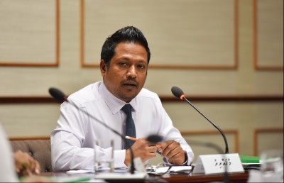 ހިތަދޫ ޕޯޓުން ވަކިކުރި މުވައްޒަފުގެ މައްސަލާގައި ޓްރައިބިއުނަލް އަށް ފާރަވެރިވާނަން: އިންތި