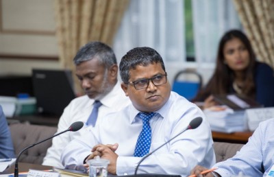 ނައީމަށް އިންޒާރު ދިނީ ޕީއެސް، ނުފޫޒެއް ނުފޯރުވަން: ޑރ. ހުސައިން