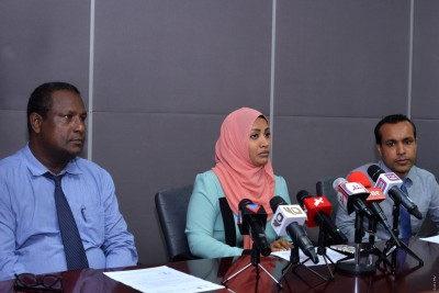 ބަސް ސްޓޮޕްތަކުގެ ހިދުމަތް ފަށަނީ