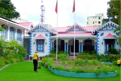 ރައީސް ސޯލިހުގެ ދެކަނބަލުން މުލީއާގެއަށް ބަދަލުވެވަޑައިގެންފި