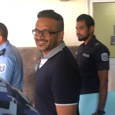 އަދީބު ގޭބަންދަށް ބަދަލުކޮށްފި