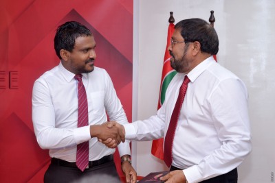 އަބުޅޯ ޖެޕީ އިން ވަކިވީ ތިނަދޫގެ ޕްރޮޖެކްޓްތައް އޭރުގެ ސަރުކާރުން ހިފެހެއްޓުމުން: ގާސިމް