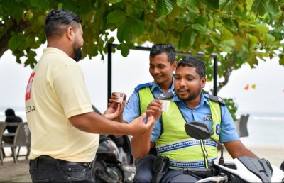 މާލޭގެ ގިނަ ރެސްޓޯރަންޓުތަކަކަށް ސިމްޑީގެ އިލީ ކްރީމާ