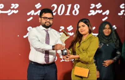 ބްރޯޑްކޮމް އަށް އަނާ އައްޔަން ކުރަން ފާސްކޮށްފި