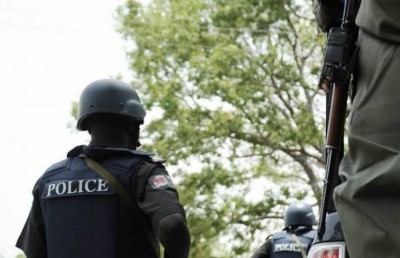 ފޭކް ކިޑްނެޕަކުން ދެ ލޯބިވެރިން ޖަލަށް