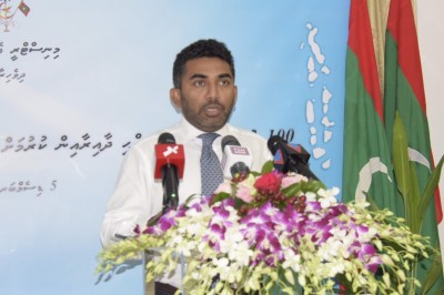 ޑޮކްޓަރުންނާއި ނަރުހުންނަށް ހުއްދަ ދޭ އުސޫލު ހަރުދަނާ ކުރާނަން: އަމީން