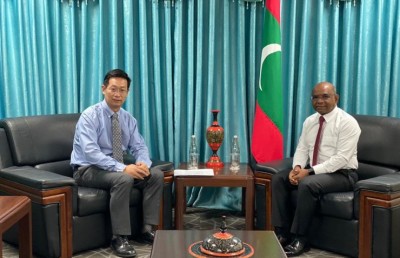 ޗައިނާ އަށް ދައްކަންޖެހޭ ދަރަނި ސަސްޕެންޑުކުރި ގައުމުތަކުގެ ތެރޭގައި ރާއްޖެ