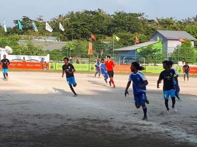 ފަހު ވަގުތު ޖެހި ގޯލުން މަނަދޫ އަތުން ކެނދިކުޅުދޫ މޮޅުވެއްޖެ