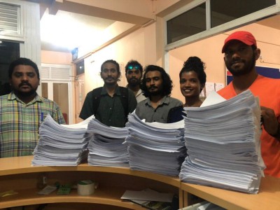 އެމްއެލްއެސްޑީޕީ އިން 3000 މީހުންގެ ސޮއި ހަމަކޮށް އީސީ އަށް ހުށަހަޅައިފި