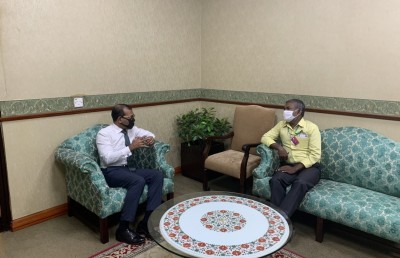 މާލެ ސަރަހައްދުން އިތުރަށް ބިން ހިއްކަން ޖެހެނީ ބޯހިޔާވަހިިކަމަށް: ނަޝީދު