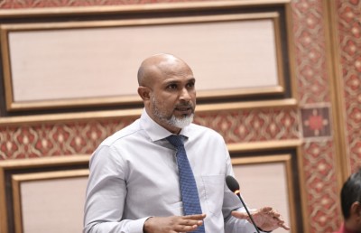 ޑިފެންސުން އޮގްޒިލަރީ ފަޔަމަނުން ގެންގުޅެނީ އަޅުންހެން: ސަނީފް