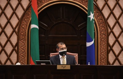 މިއީ އެއް ޕާޓީ ގައުމެއް ނޫން، މަޖިލިސް ހިންގަން ބޭނުމީ މައިނޯރިޓީއާ އެކު: ނަޝީދު