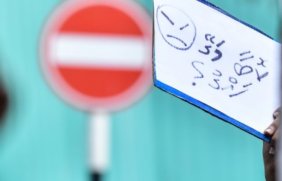 އަންހެނަކު ބްލެކްމެއިލްކޮށް، ރޭޕްކުރި މީހަކު 20 އަހަރަށް ޖަލަށް